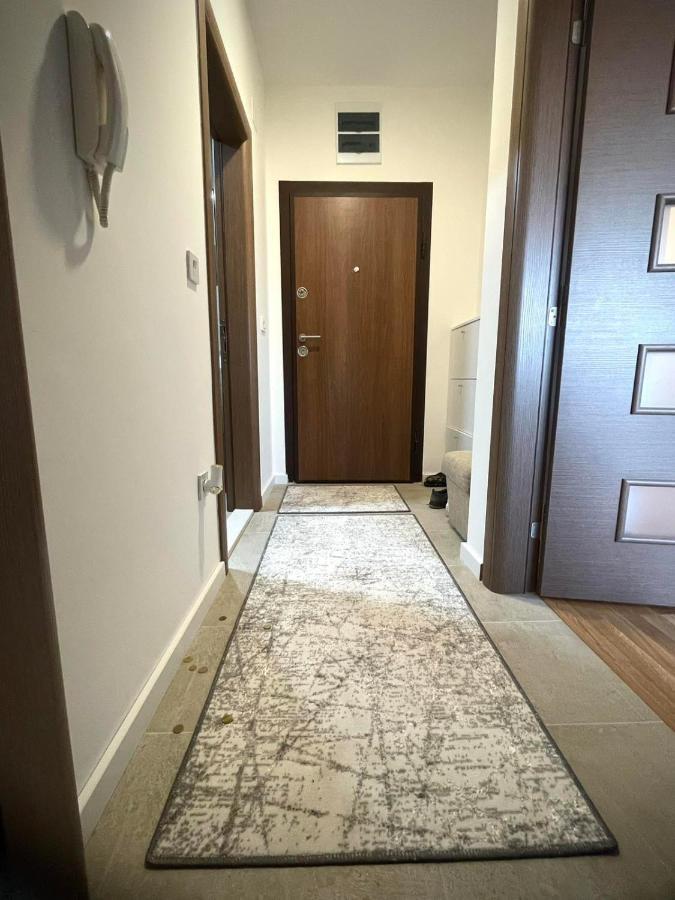 Apartman Nikol 쿠마노보 외부 사진