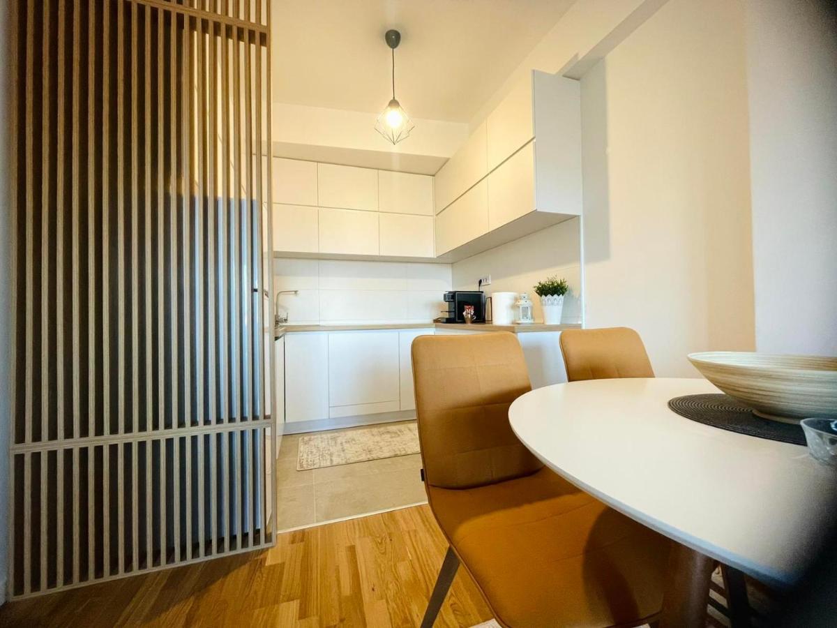 Apartman Nikol 쿠마노보 외부 사진